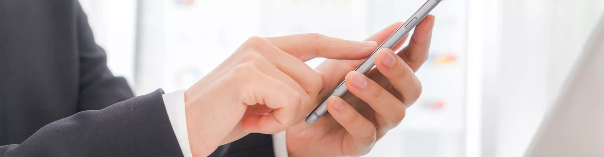 हामीलाई सम्पर्क गर्नुहोस